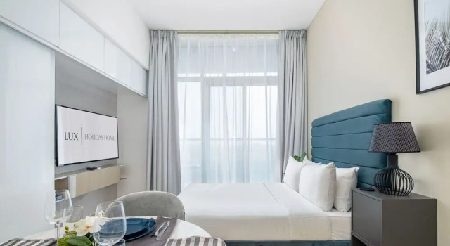 LUX Holiday Home - Studio One 2, Забронировать Отель Дубай Эмират Дубай, рядом с Dubai Marina Yacht Club