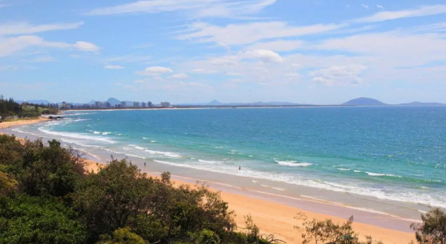Апартаменты Parkyn Place 7 - Newly Refurbished Three Bedroom Oceanfront Apartment with FREE WIFI!