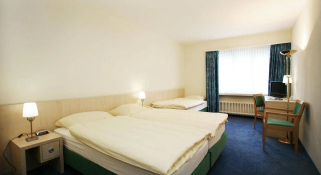 Central Hotel Post, Book Hotel Chur 