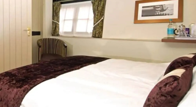 Двухместный номер Standard The Talbot Hotel