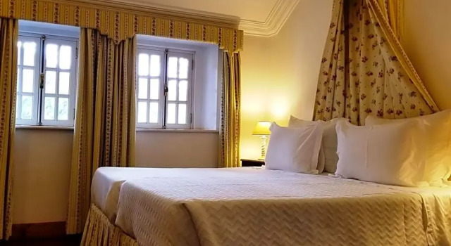 Номер Standard Lawrences Hotel