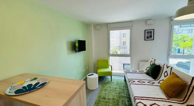 We Live In R - Suite 203, Rezerwuj Apartament Reims Champagne