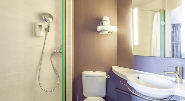 Двухместный номер B&B HOTEL Toulon Ollioules