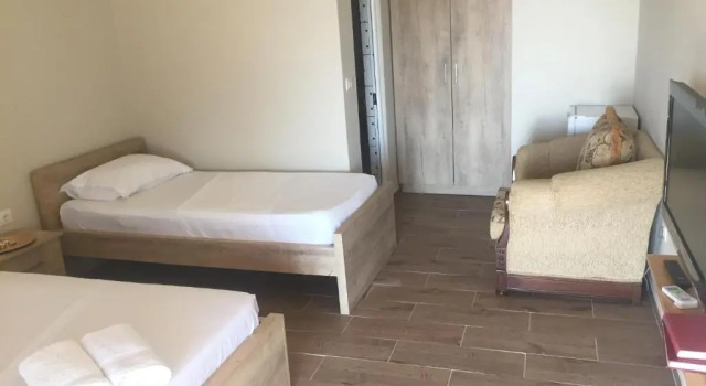 Xuxi Apartments, Varaa Huoneisto Himare Vlorë County