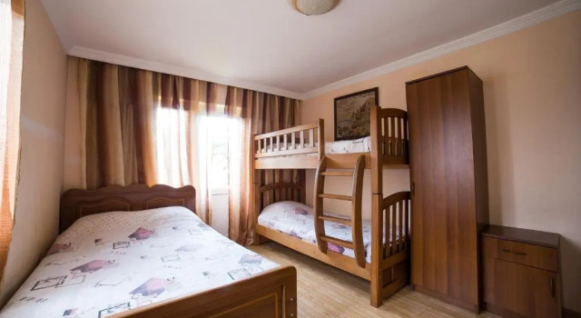 Guest House Rimma, Boek Pension Goedkope hotels in Ureki