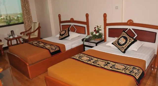 Номер Standard Golden City Crown Hotel