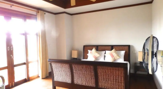 Thongson Bay TG48