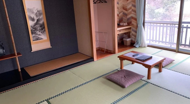 Onsen & Garden -Asante Inn, Prenota Ostello Hakone Kanagawa