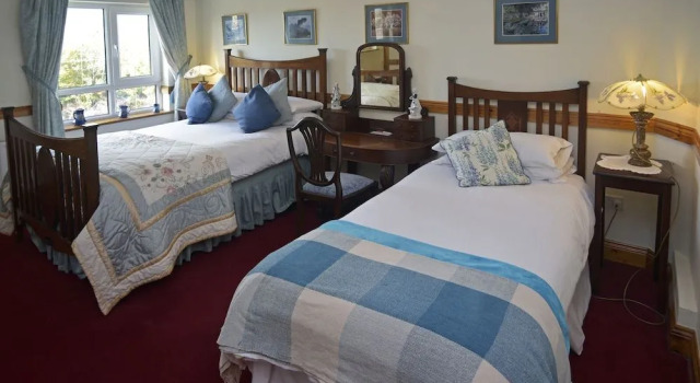 Moyglare Lodge Country House B&B, Prenota Bed & breakfast Hotel a Leinster con parcheggio, Parcheggio