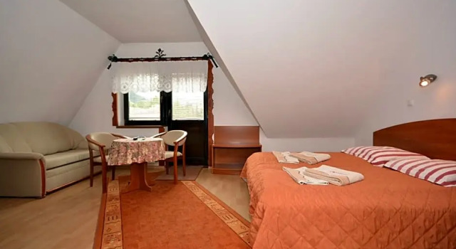 Willa Kubik, Boek Hotel Hotels in Klein-Polen met parkeren, Parkeren