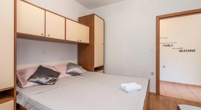 Awesome Home in Mandre With Wifi and 1 Bedrooms, Забронировать Отель Отели Мандре 3 звезды, 3*