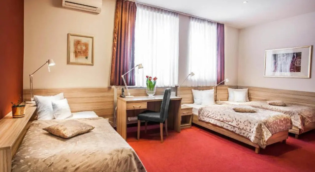 Трёхместный номер Standard Hotel Arsenał