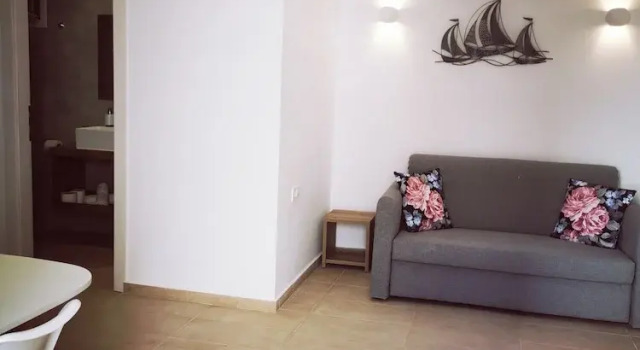 Полулюкс с балконом и с видом на окрестности Naiades Village Elounda