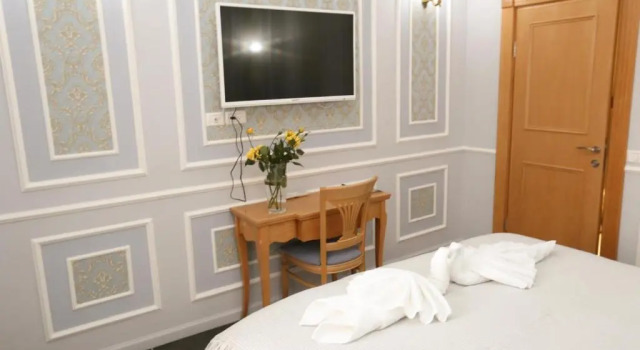 Полулюкс Sergei Palace Hotel