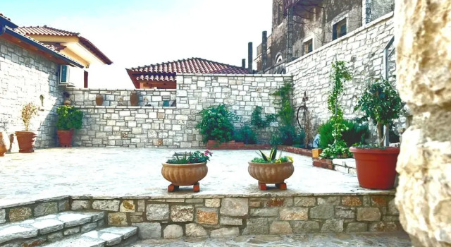 Вилла Albanian Coast - House - Stay 9 - Hottub - Petsok
