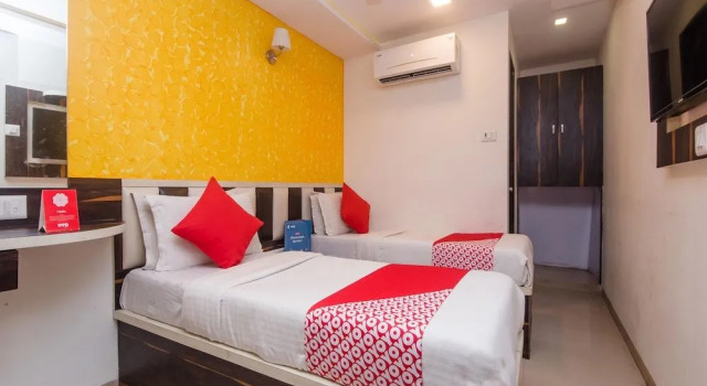 OYO 7879 Golden Tulipz Boutique Hotel