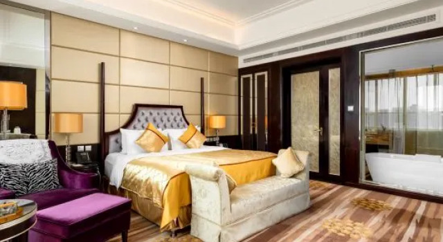 Люкс Business Sanding Huayue Hotel - Xuchang