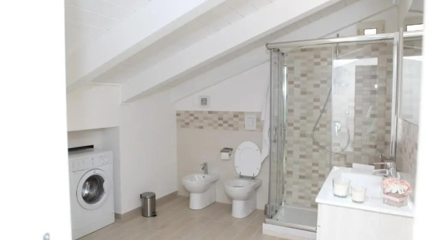 Rosy House - Hospitality, Book Hotel Pimonte Campania