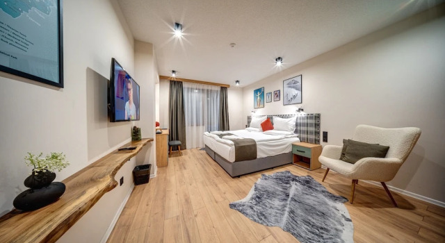 Номер Deluxe Mountain Lake Hotel