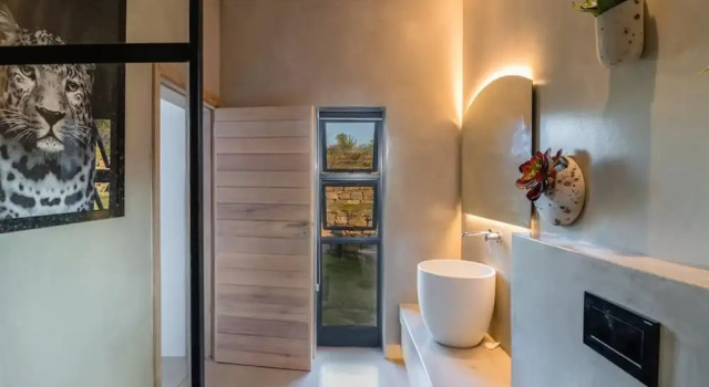 The One, Book Hotel Harkerville Knysna