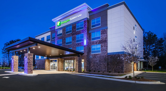 Holiday Inn Express & Suites Atlanta N - Woodstock by IHG, Rezerwuj Hotel Woodstock Georgia