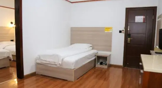 Люкс JUNYIJIUDIAN