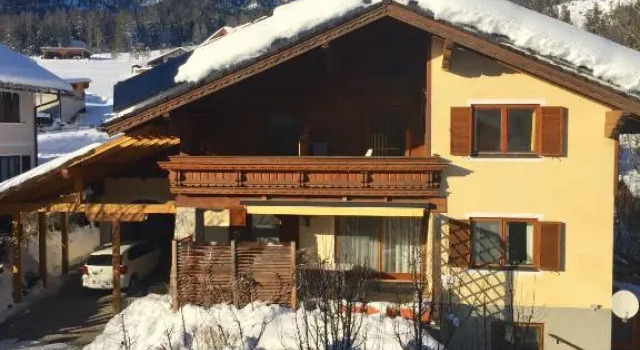 Haus Kogler, Rezerwuj Apartament Hotele w Aich z parkingiem, Parking