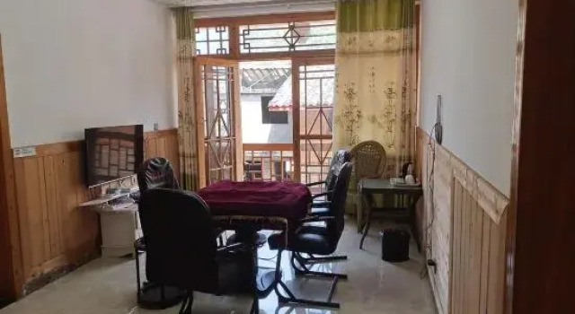 Люкс Baoxing Xueshan Home No.46 Inn