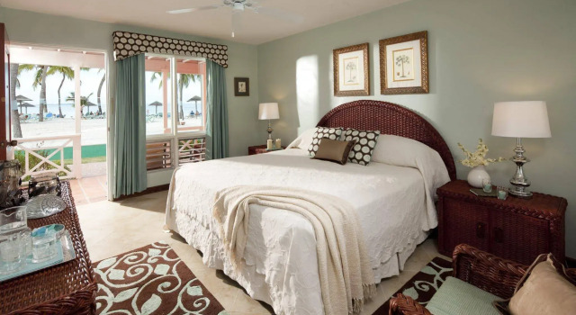 Pineapple Beach Club Antigua, Rezerwuj Hotel Hotele w Antigua z basenem, Basen