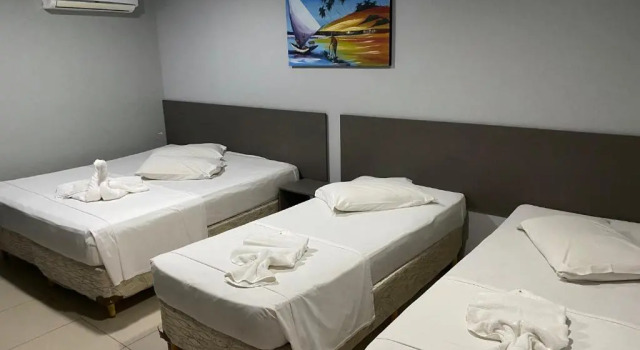 Четырёхместный номер Standard Hotel Aquarius