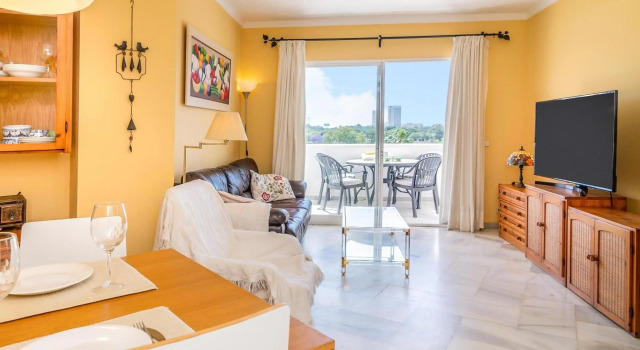 Lovely apartment in great location, Забронировать Апартаменты/квартира Марбелья Коста-дель-Соль, рядом с Playa de Artola
