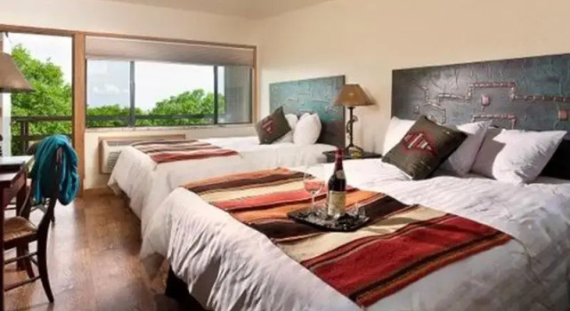 Номер Standard с балконом Far View Lodge