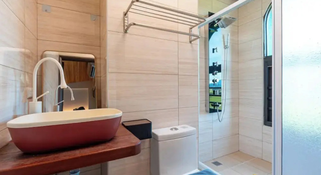 Четырёхместный номер Standard c 1 комнатой с балконом и с видом на горы Rice House INN
