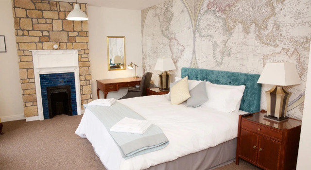 The Captain Cook Hotel