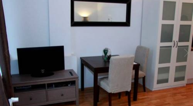 Livingston Apartment Studio