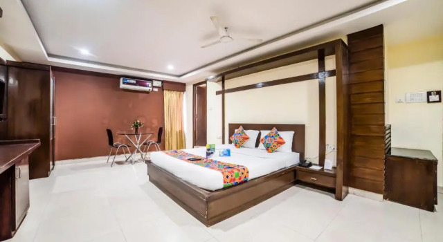 Номер Executive OYO 6648 Hotel Royal Residency