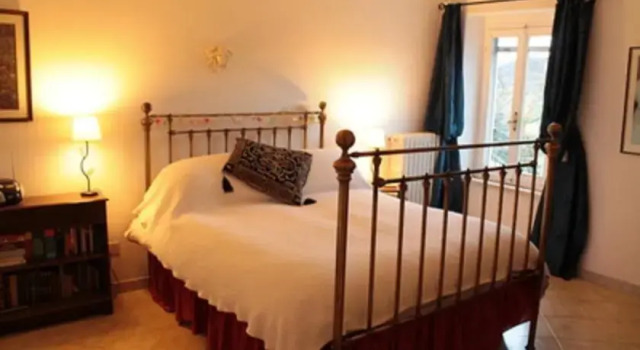 Casacasali, Rezervovat Hotel  