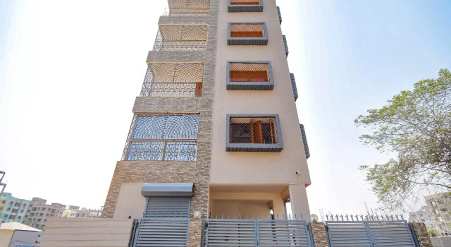Oyo 46453 Eco Palace, Prenota Hotel New Town West Bengal
