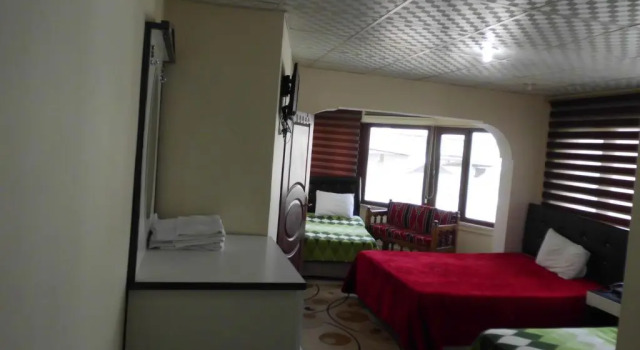 Hotel Kaya, Забронировать Отель Отели Диярбакыра с парковкой, рядом с Городской стадион Ататюрка в Диярбакыре, Парковка