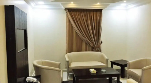 Полулюкс Hona Al Holm Furnished Units