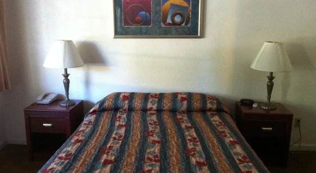 Golden Chain Motel, Prenota Motel Grass Valley California