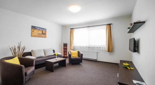 Апартаменты Hotel Na Farmě Choťovice