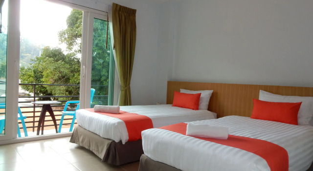 Wandee Bed & Breakfast, Забронировать Хостел Отели провинции Пхангнга с завтраком, Завтраки