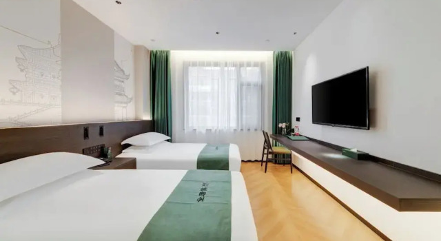 Номер Superior Quan Tang Ji Hotel