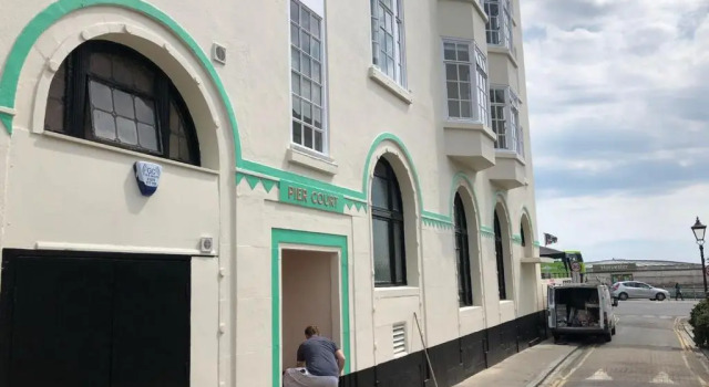 Pier Court Apartments Brighton