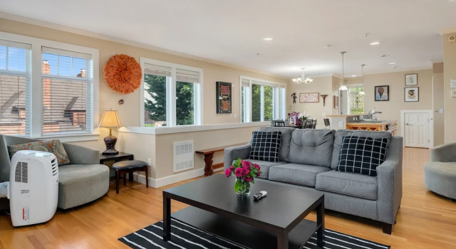 Seattle Vacation Home: Out of Africa, Забронировать Отель Сиэтл штат Вашингтон, рядом с Фринк-Парк