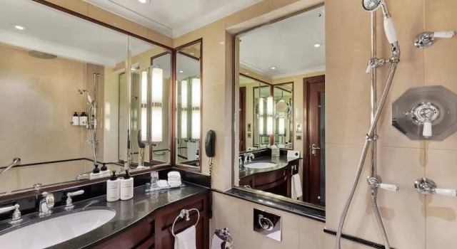 Номер Premium InterContinental London Park Lane by IHG