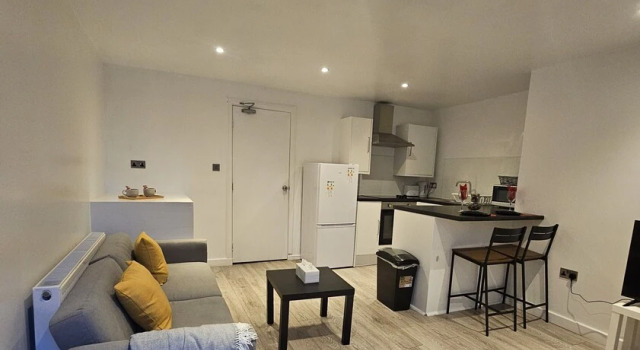 Charming 1-bed Apartment in Huddersfield