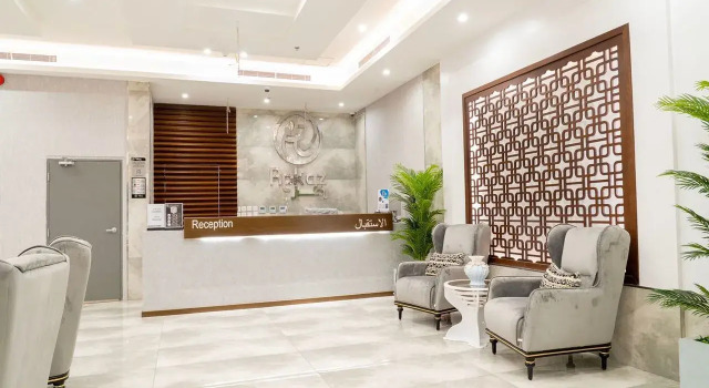 فندق ركاز الماسي - Rekaz Diamond Hotel, Забронировать Отель Отели Эль-Мадина с бассейном, Бассейн