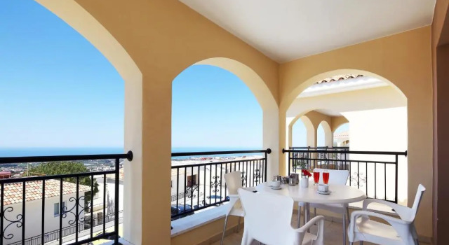 Estudio Club St. George
